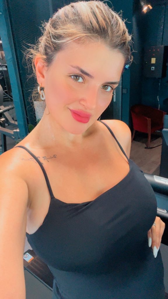 Begüm Polat ardent nudes