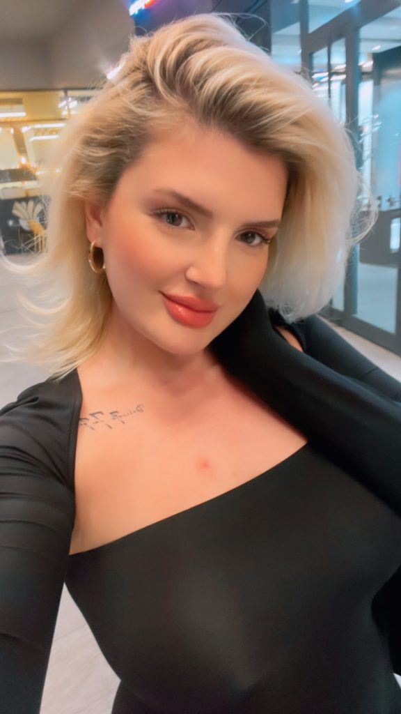 Begüm Polat beautiful ass