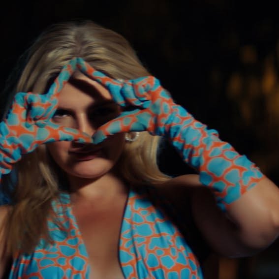 Begüm Polat looks sex