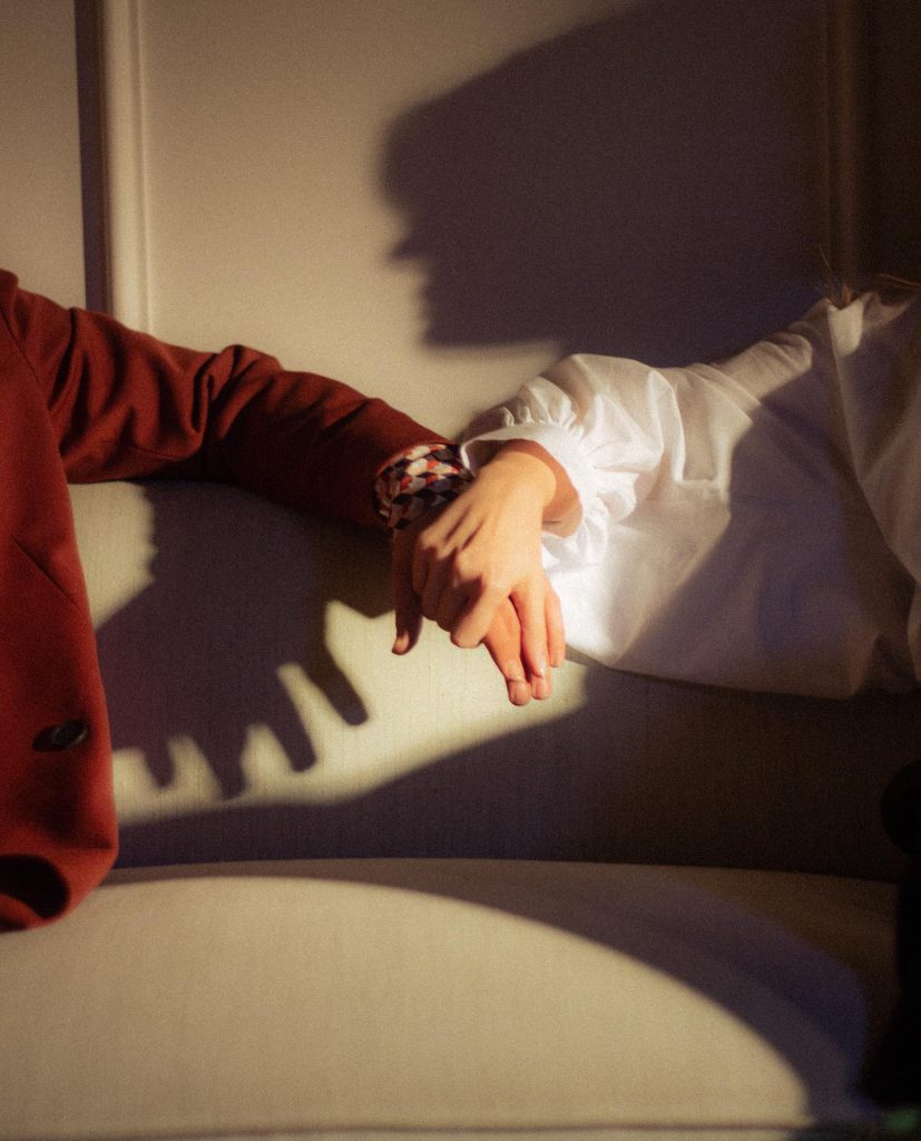 Begüm Polat poses hot bikini