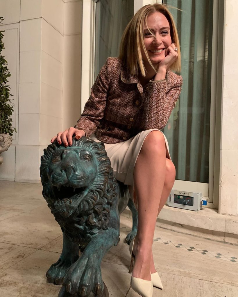 Ceyda Düvenci beautiful hot photos