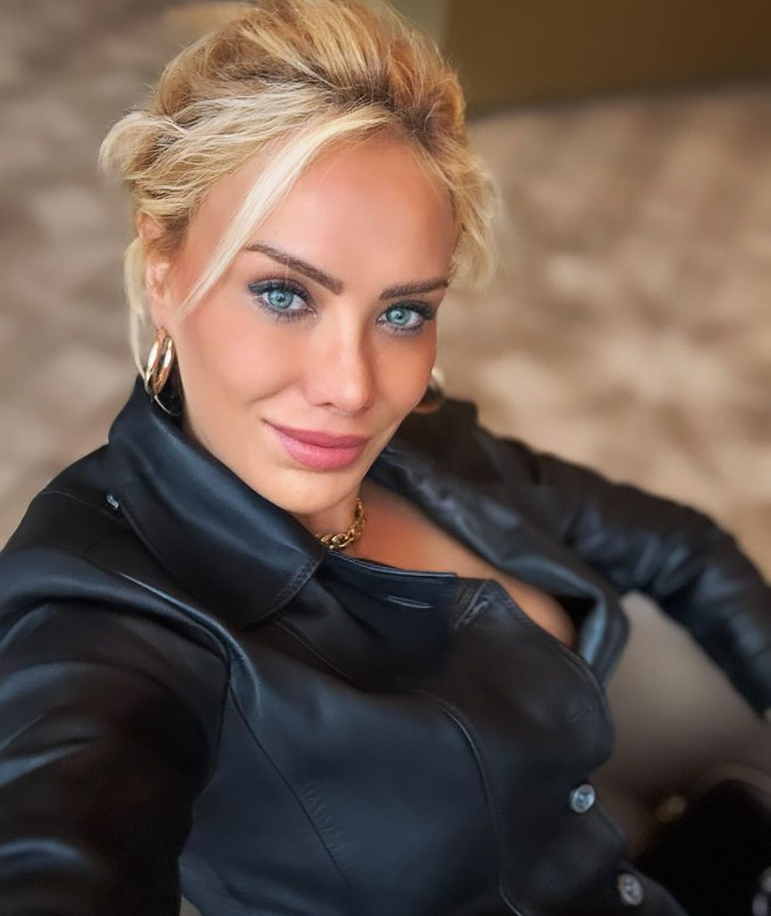 Ceyda Ersoy beautiful ass