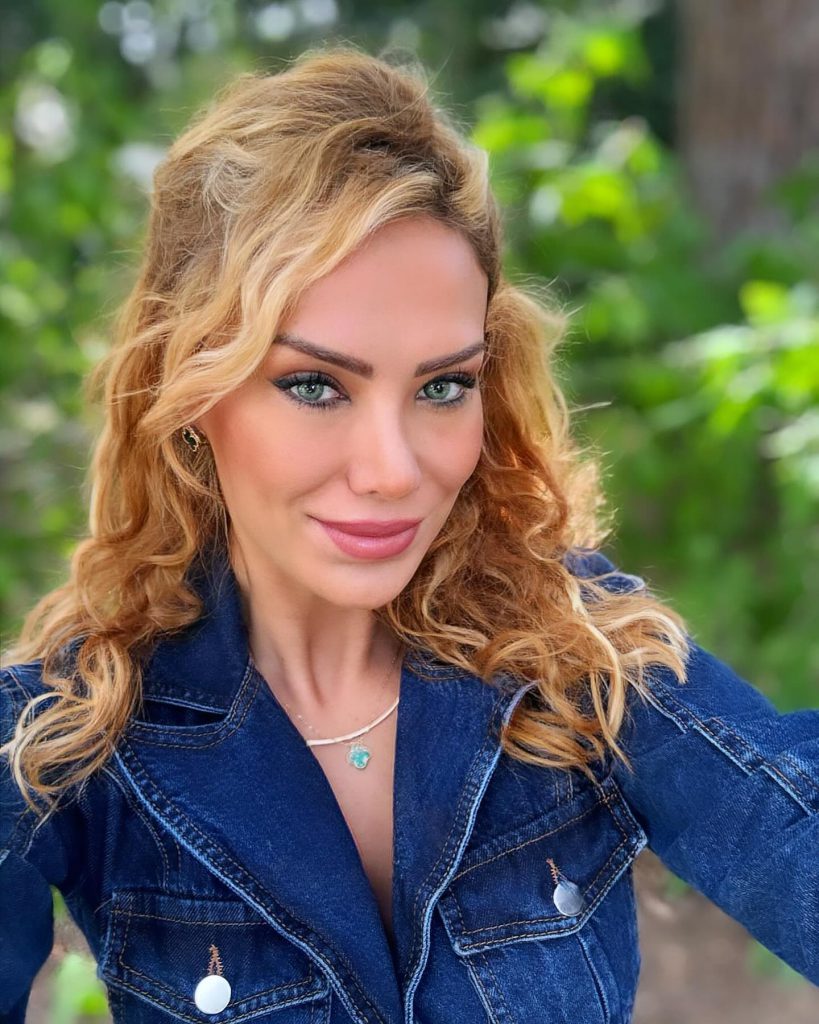 Ceyda Ersoy modeling fuck