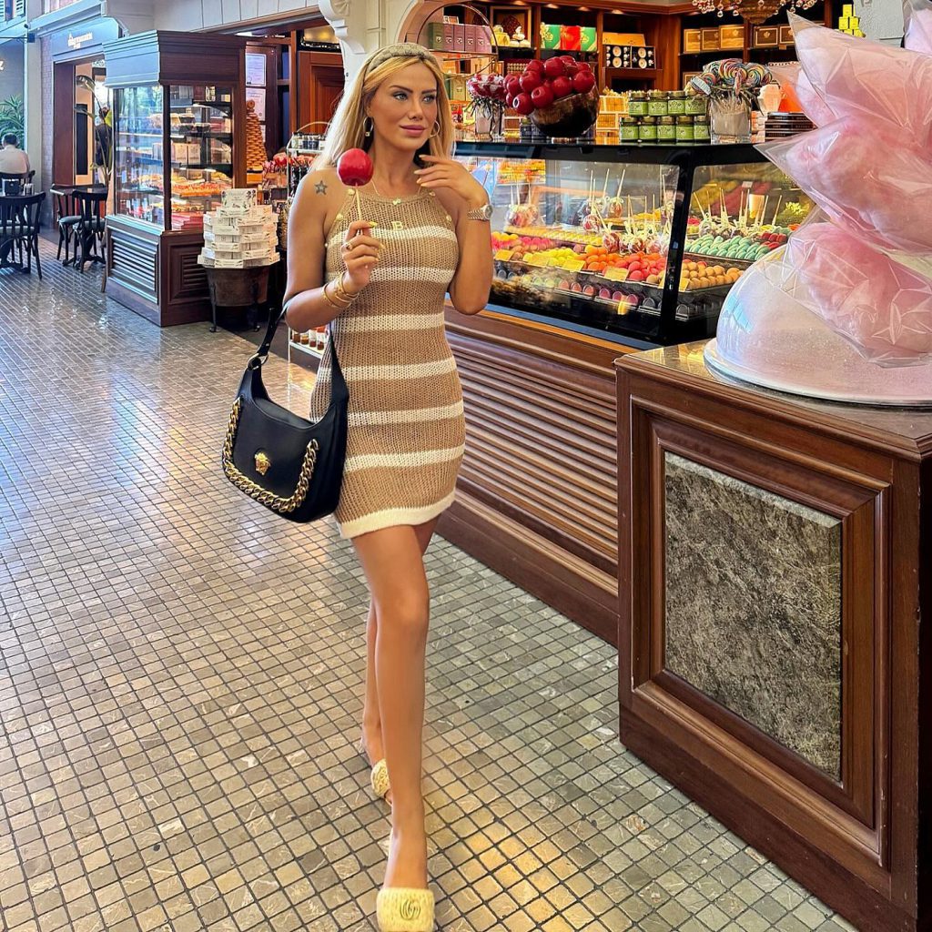 Ceyda Ersoy modeling hot xxx