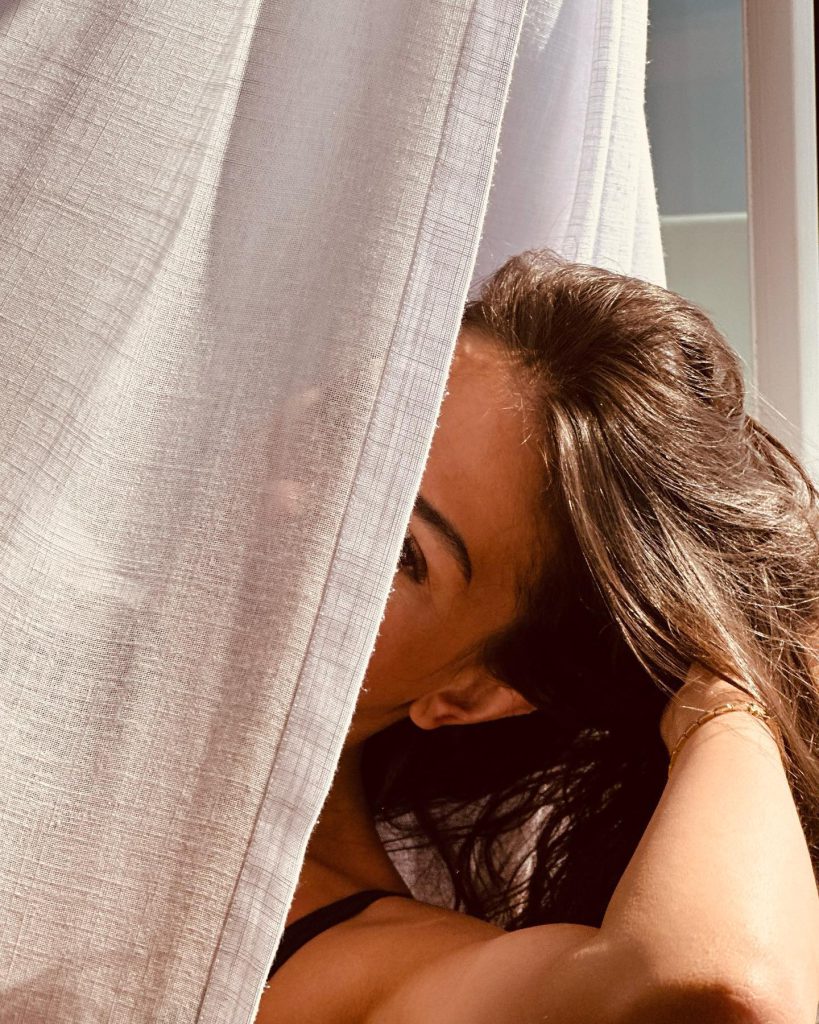 Demet Özdemir beautiful sex scenes