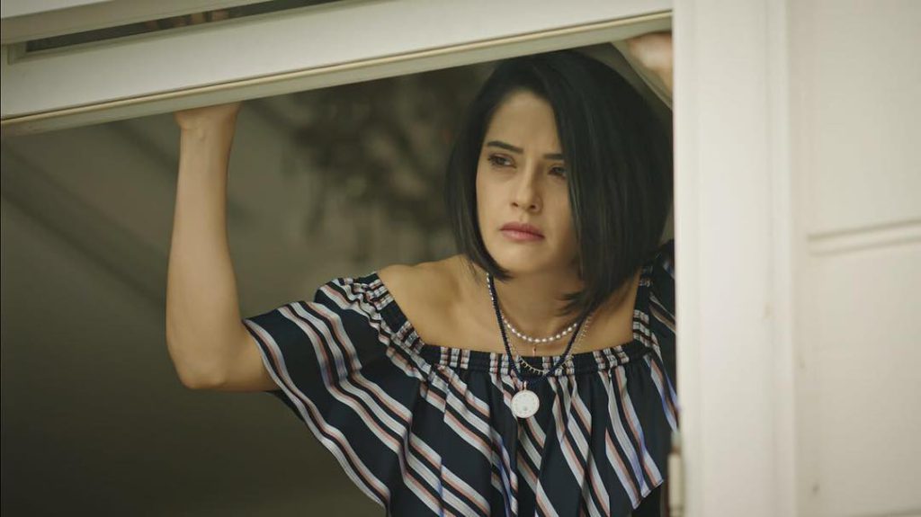 Demi Rose hot photos