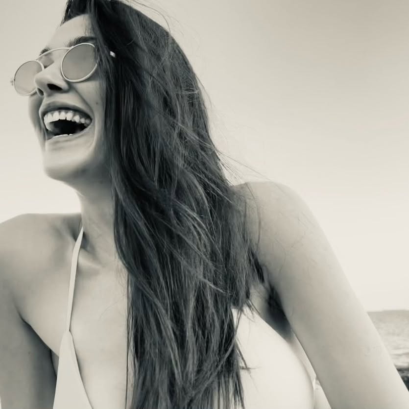 Demi Rose looks nude