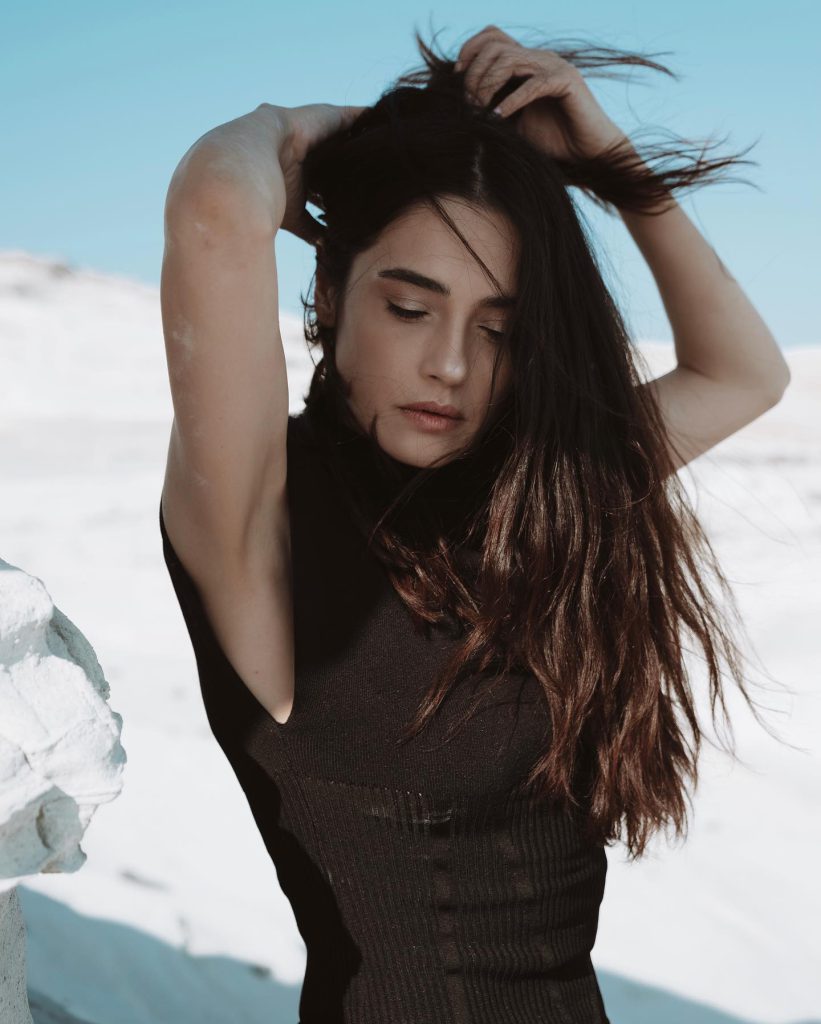 Demi Rose poses xxx sex