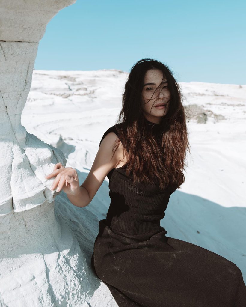 Demi Rose smiles sex