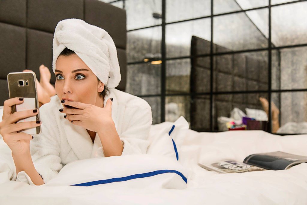 Deniz Akkaya ardent porn