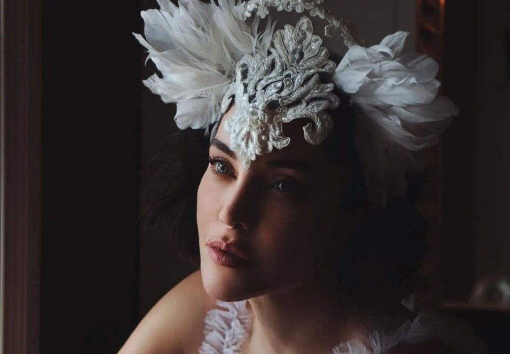 Deniz Akkaya smiles sex