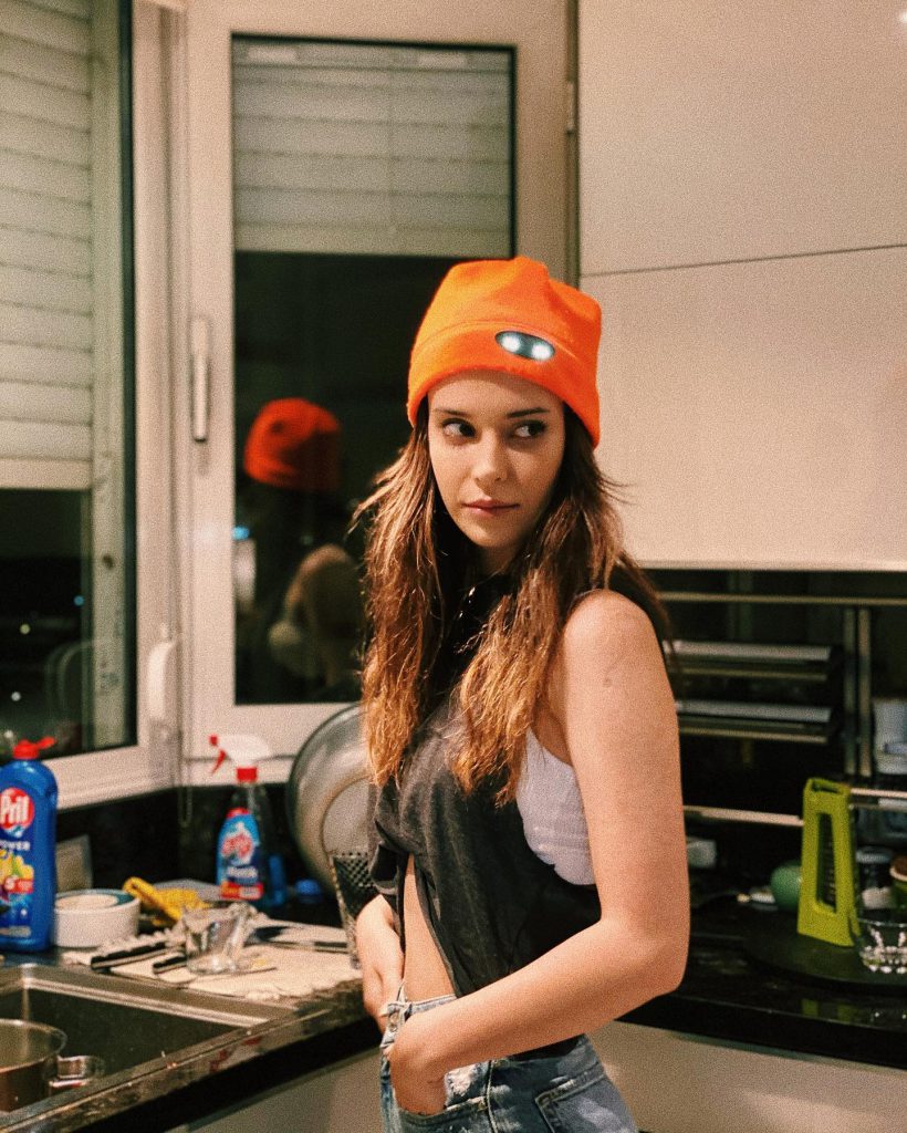 Devrim Özkan beautiful pussy