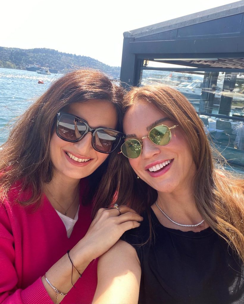 Ebru Şallı looks hot xxx