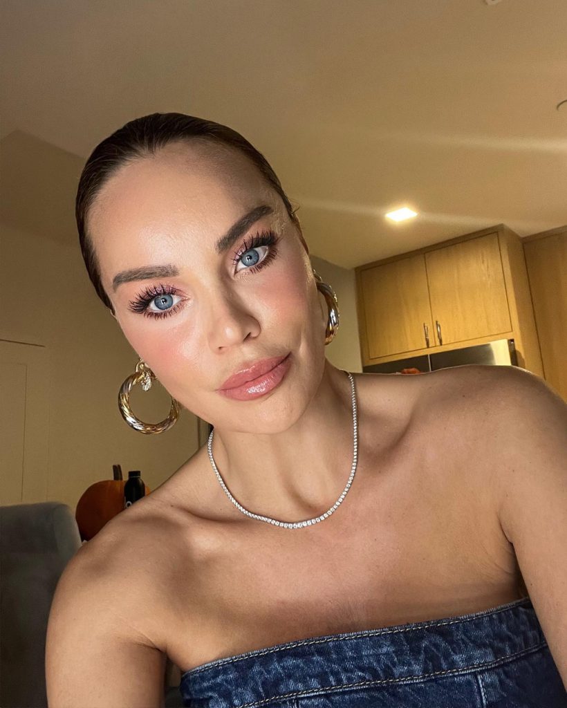 Ebru Şallı smiles sex
