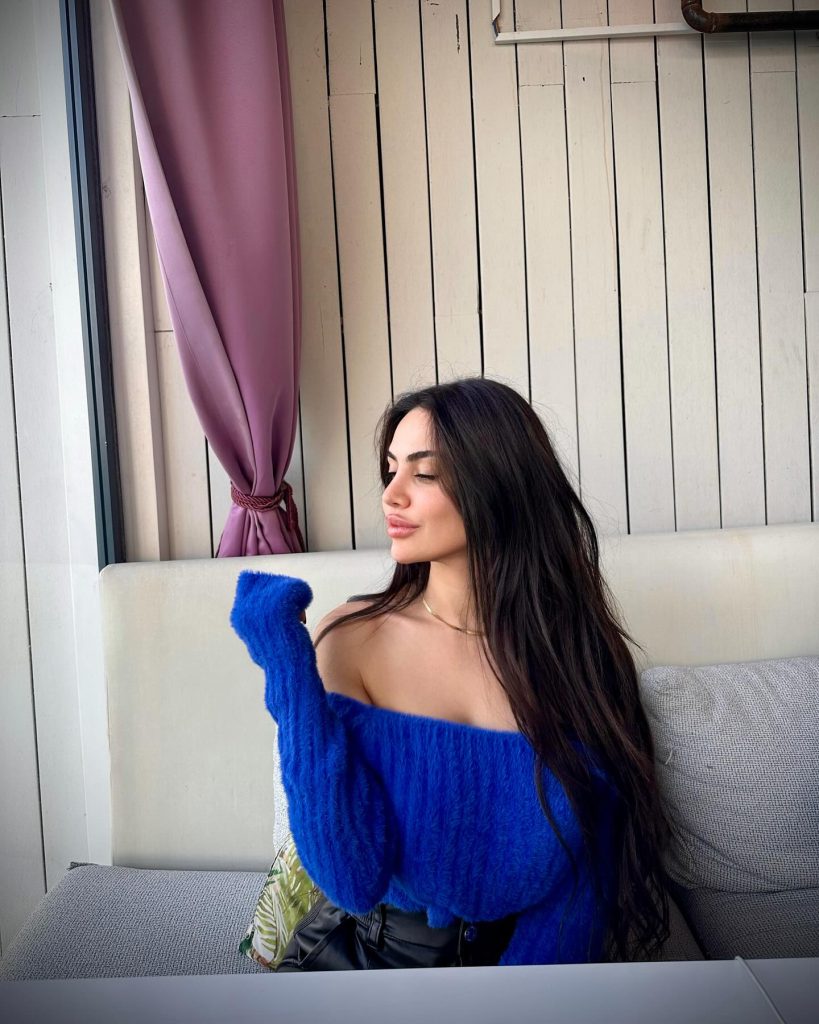 Ece Ronay depicts fire hot bikini