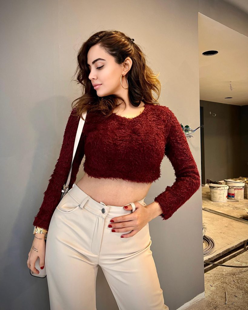 Ece Ronay poses sexy