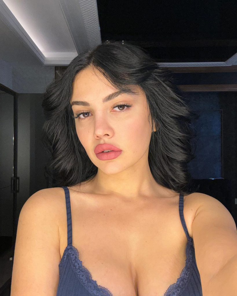 Ece Ronay slut naked