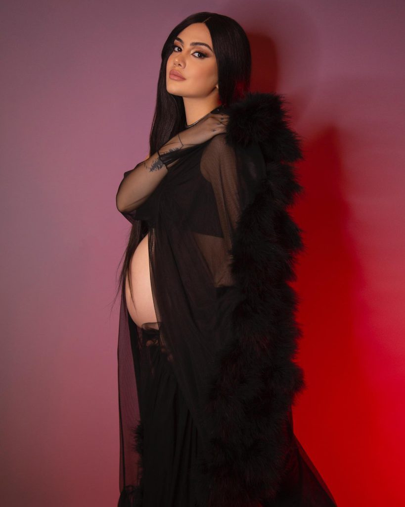 Ece Ronay smiles boobs