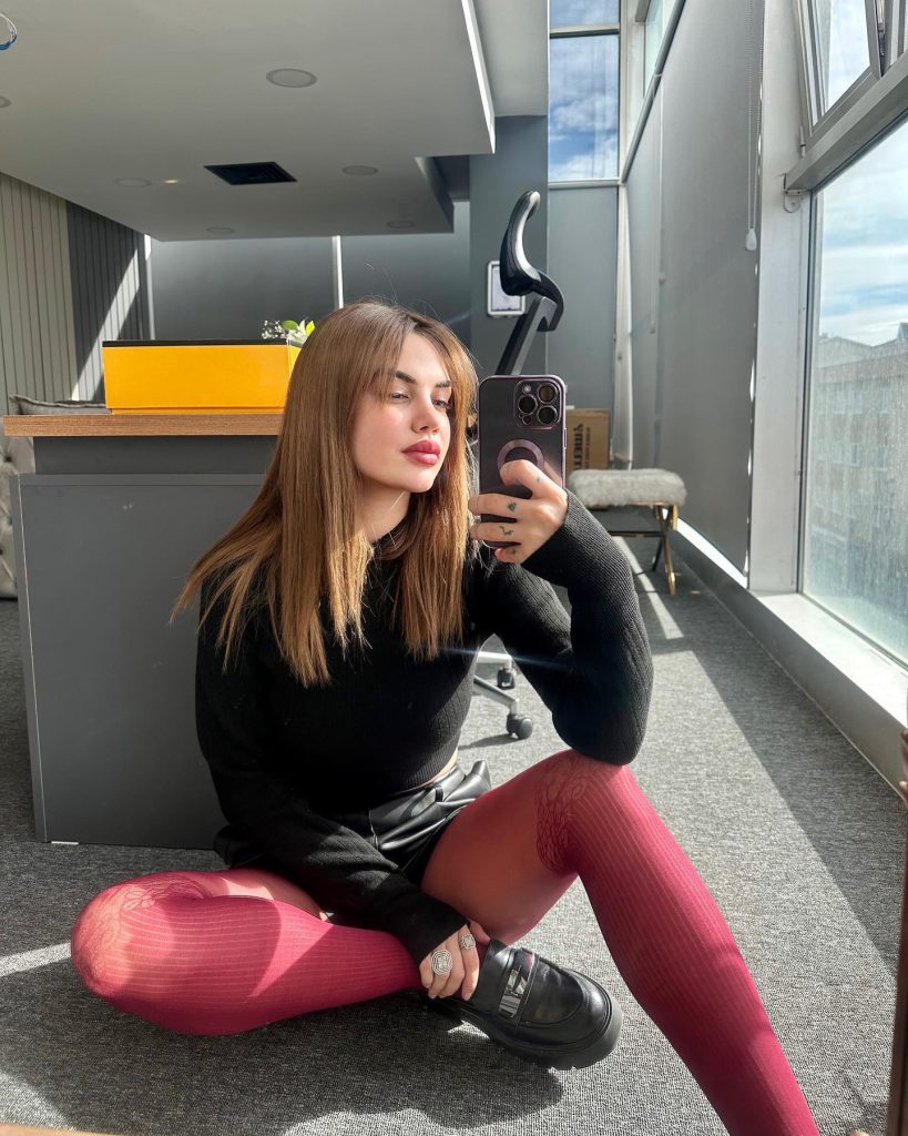 Ece Ronay smiles xxx