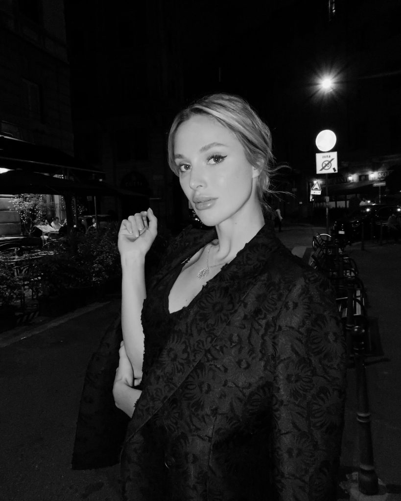 Ecenaz Üçer ardent ass