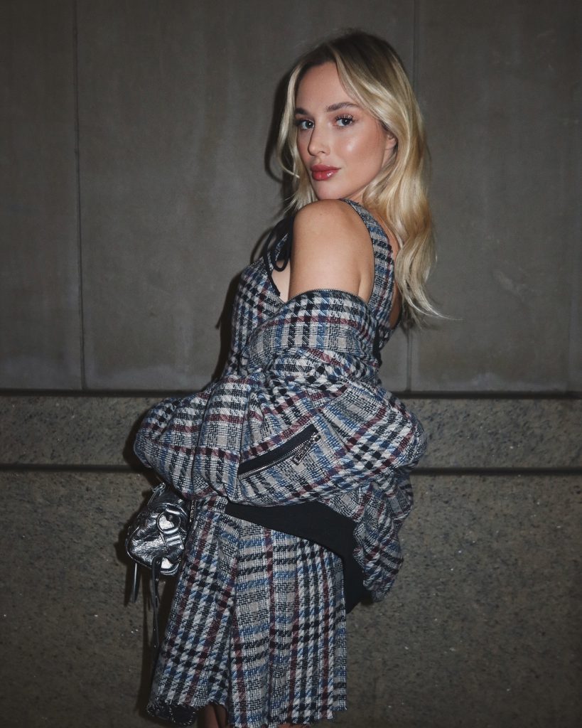 Ecenaz Üçer hot pics