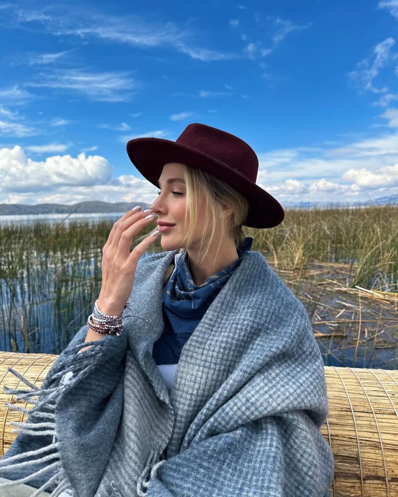 Ecenaz Üçer looks sexy