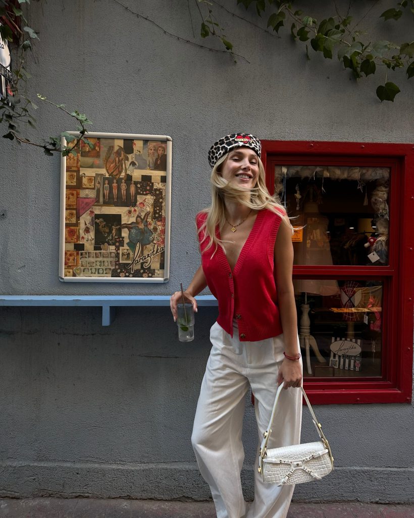 Ecenaz Üçer modeling sex scenes