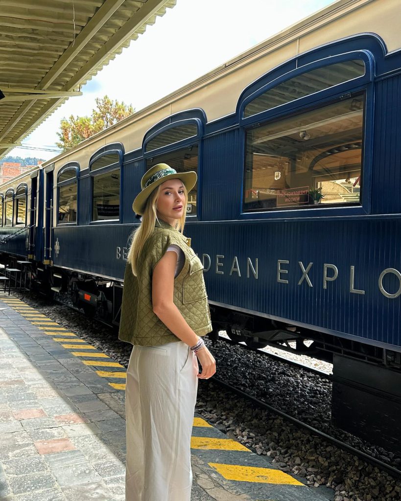 Ecenaz Üçer smiles fuck