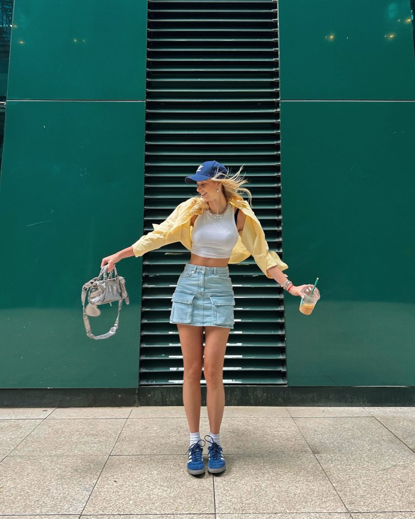 Ecenaz Üçer smiles hot xxx