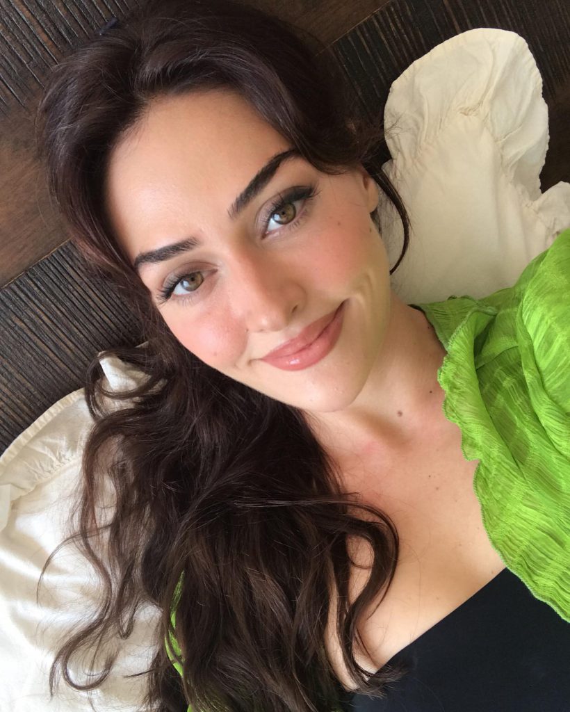 Esra Bilgiç ardent hot xxx