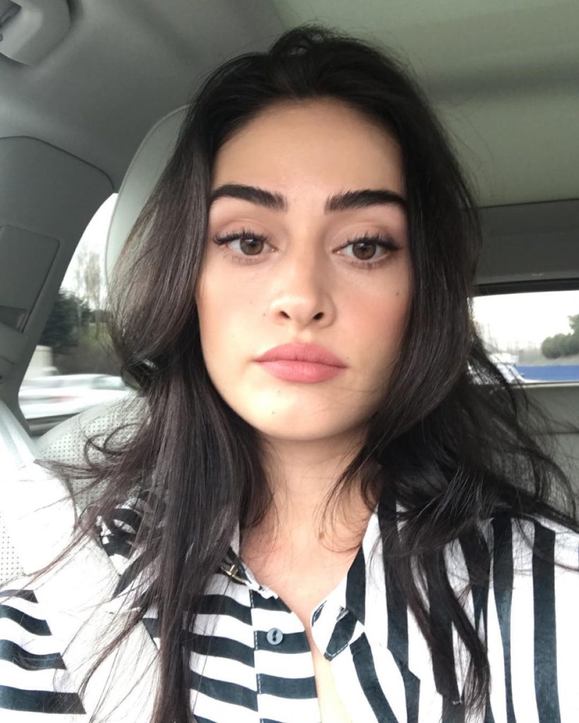 Esra Bilgiç modeling hot xxx