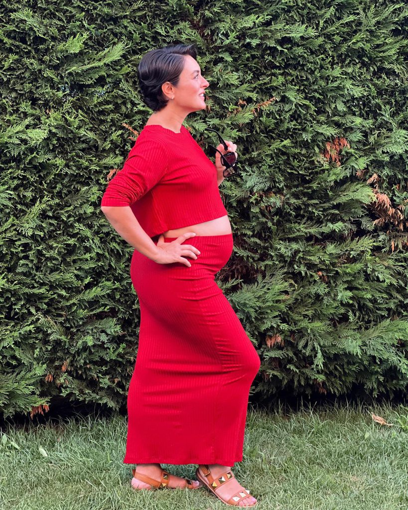 Ezgi Mola depicts fire nude pics