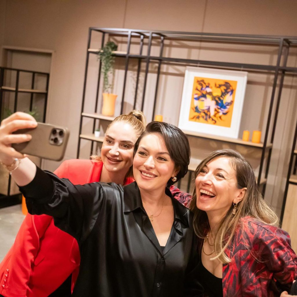 Ezgi Mola poses xxx porn