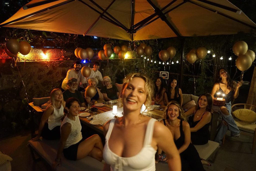 Farah Zeynep Abdullah beautiful xxx