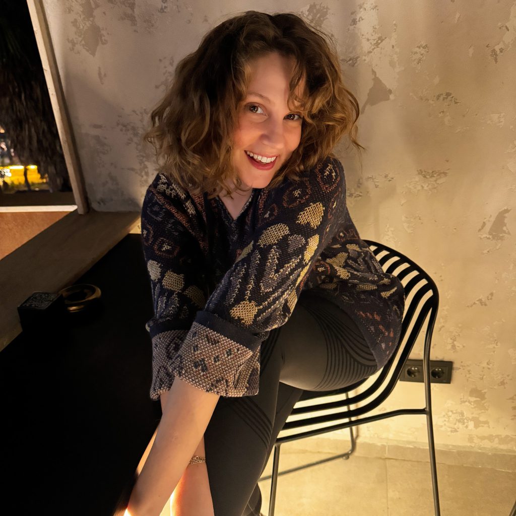 Farah Zeynep Abdullah depicts fire hot xxx