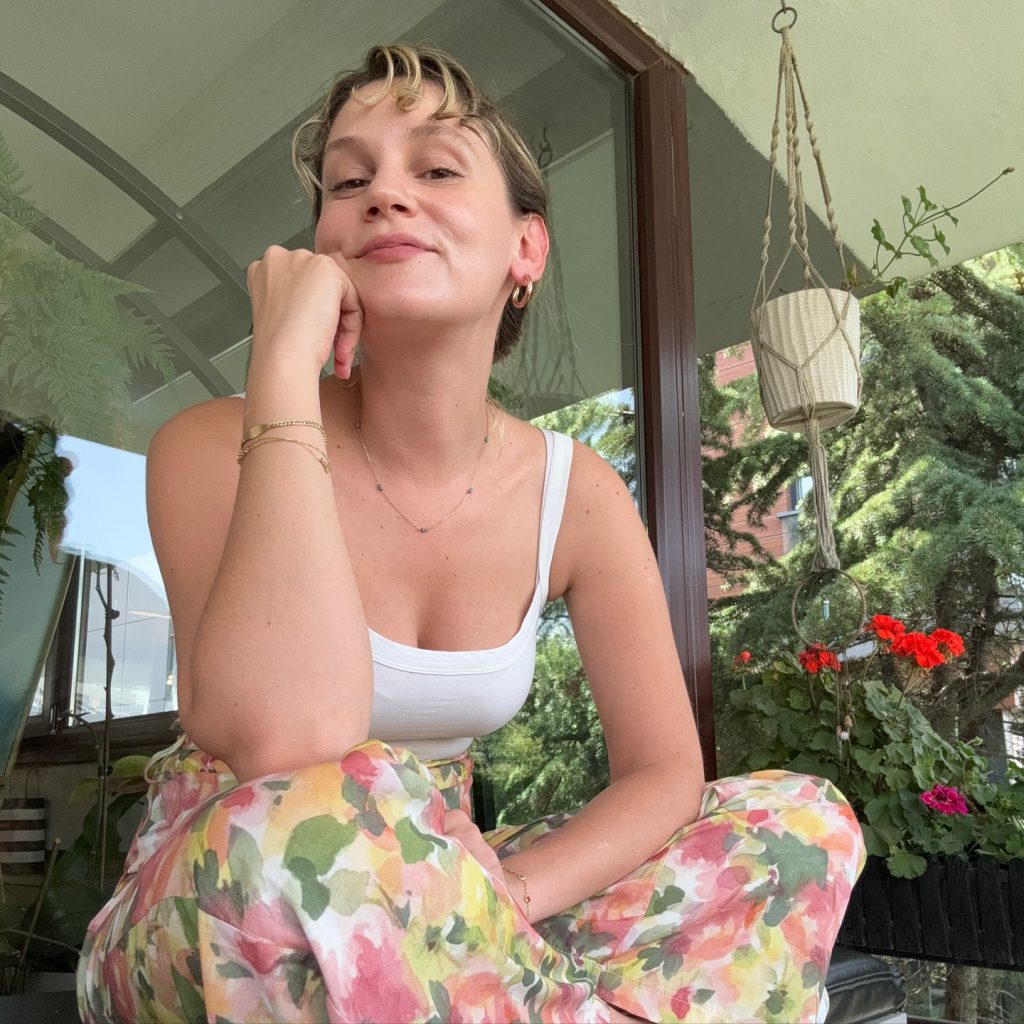 Farah Zeynep Abdullah looks nudes