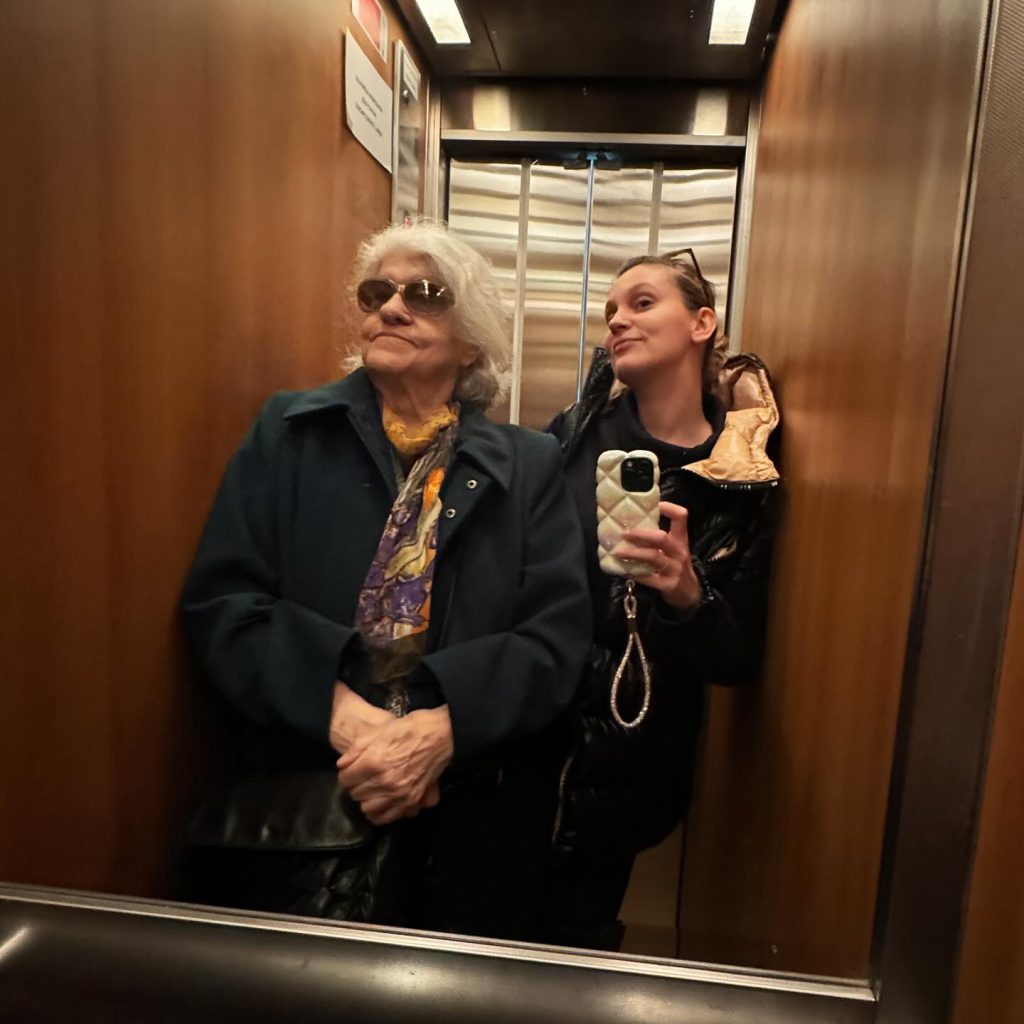 Farah Zeynep Abdullah smiles boobs