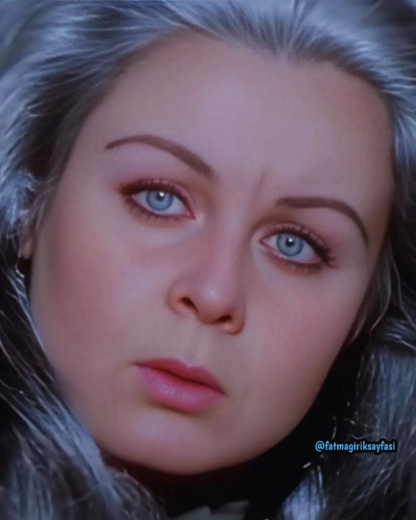 Fatma Girik ardent nude pics