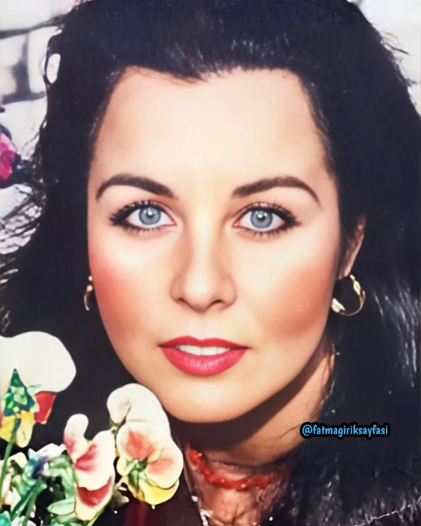 Fatma Girik hot images