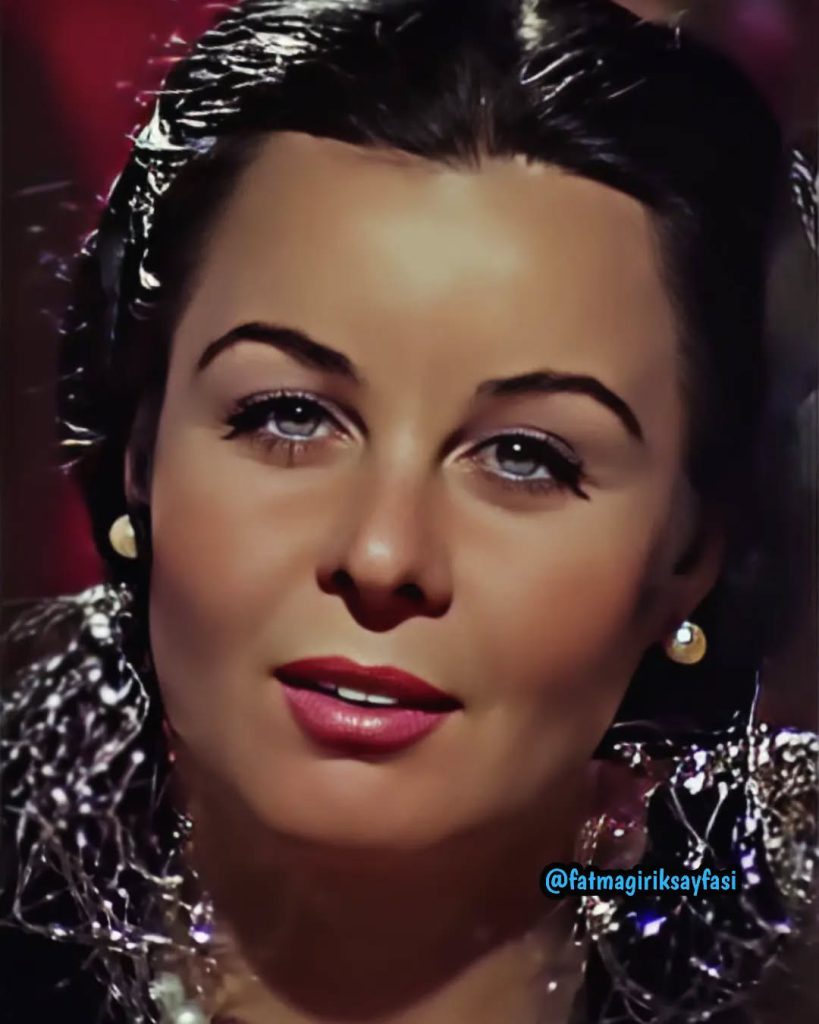 Fatma Girik looks xxx