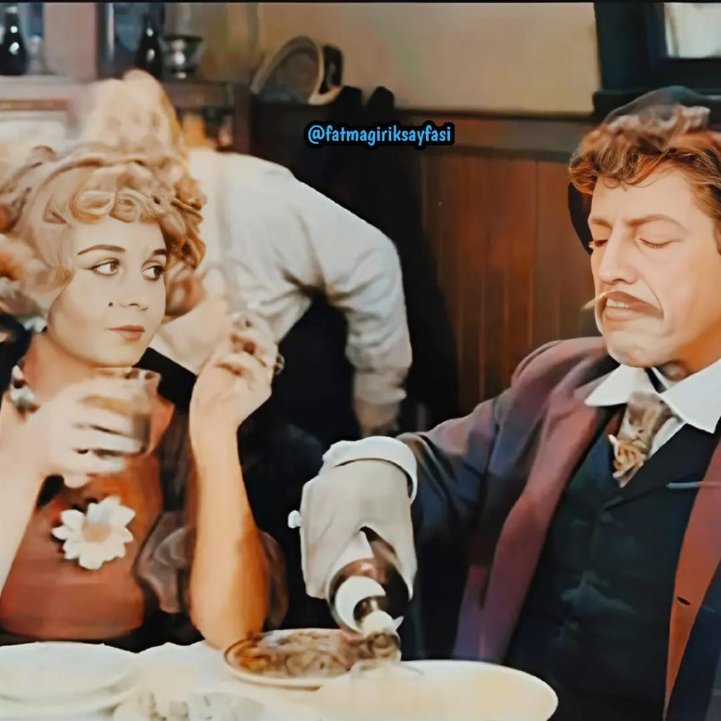 Fatma Girik poses bikini