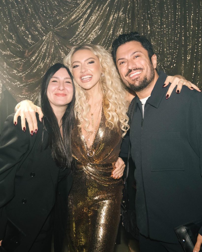 Hadise looks hot images