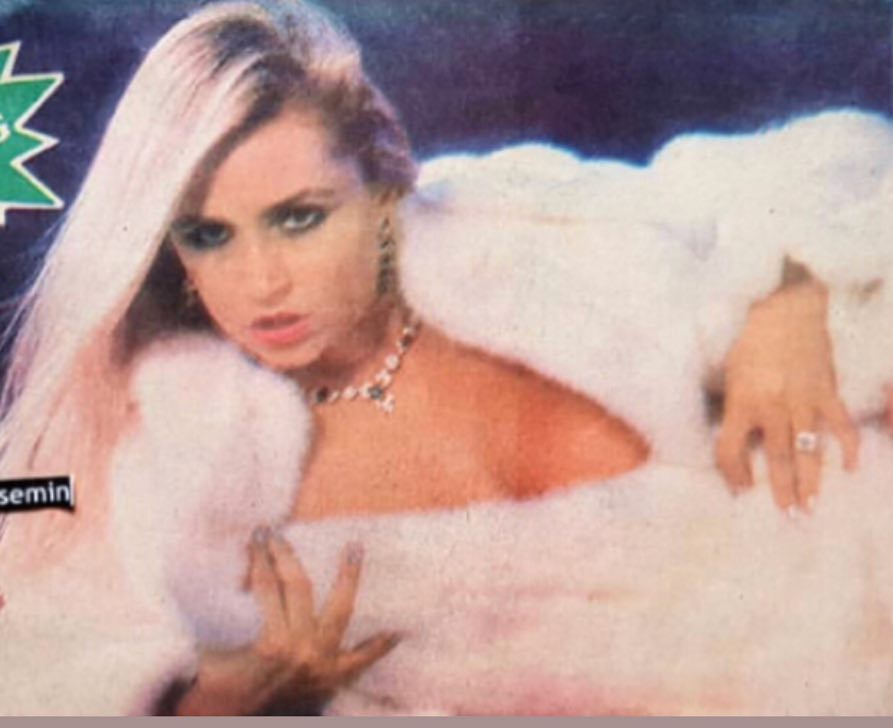 Hande Sarıoğlu ardent sexy