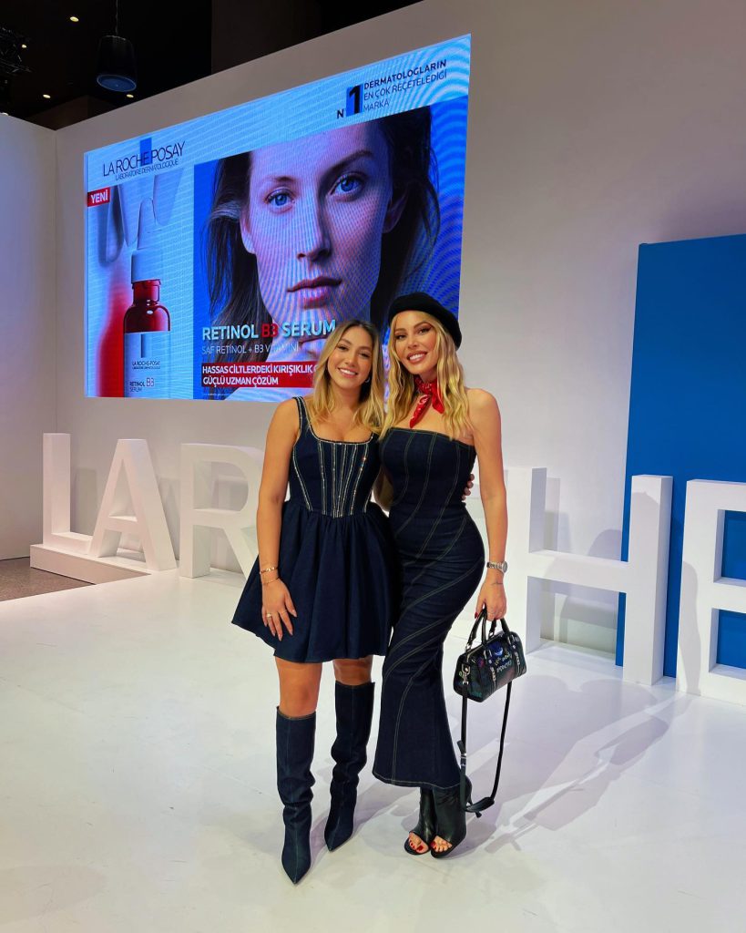 Hande Sarıoğlu beautiful hot photos