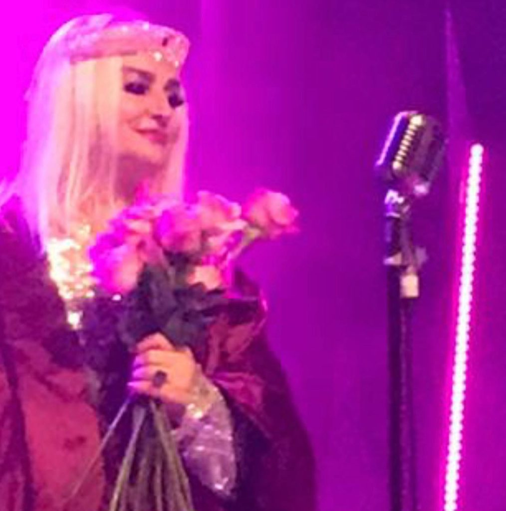 Hande Sarıoğlu modeling hot bikini