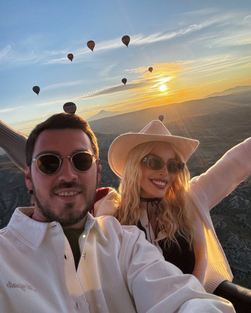 Hande Sarıoğlu modeling hot xxx