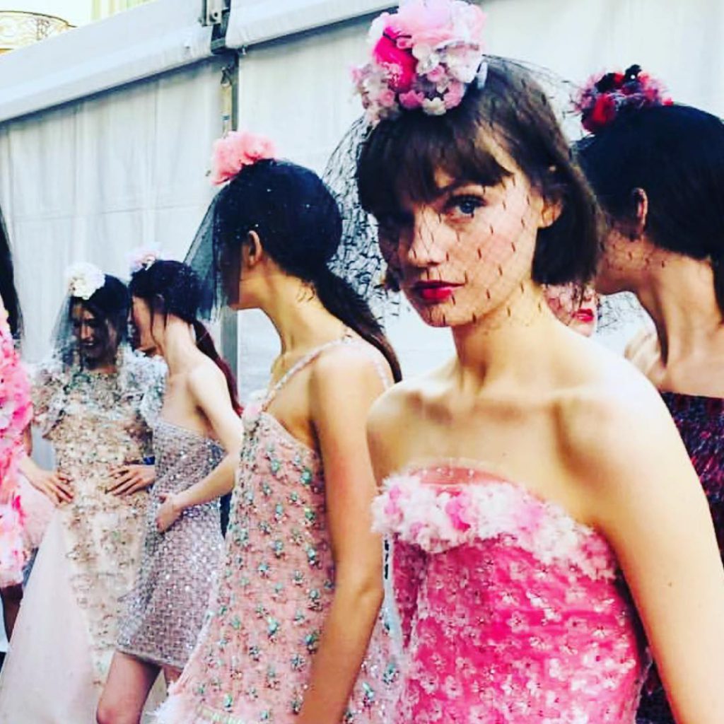 Hande Sarıoğlu smiles xxx