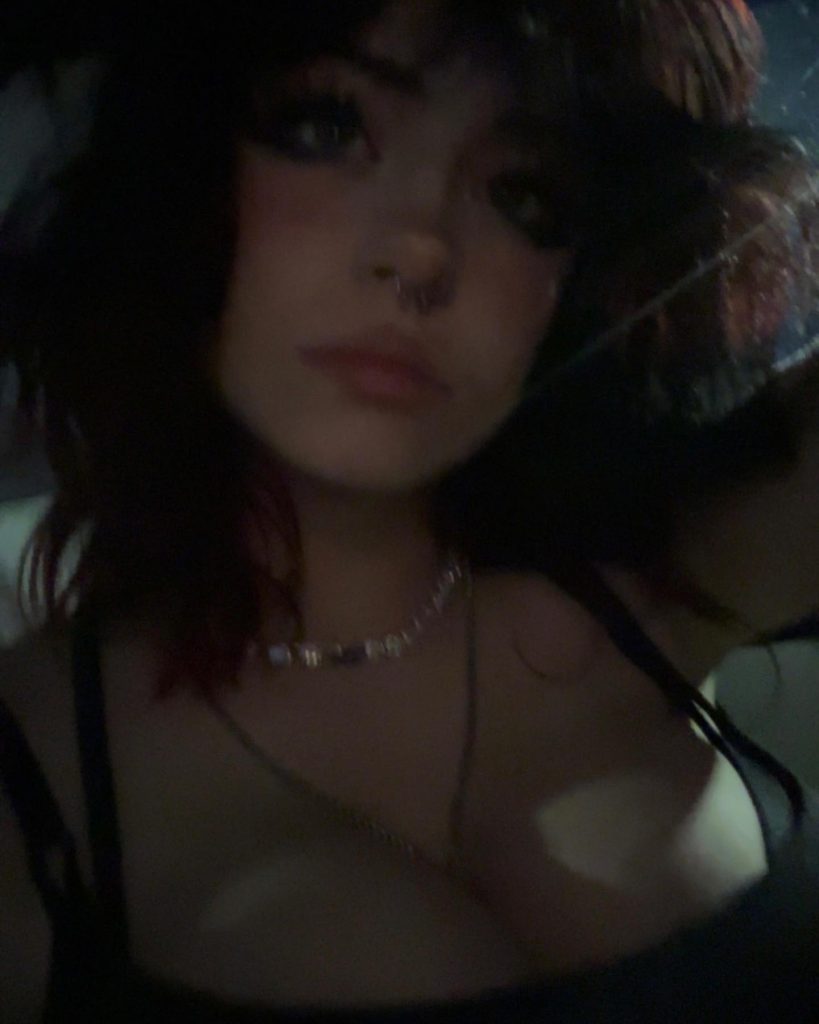 Hannah Owo ardent bikini