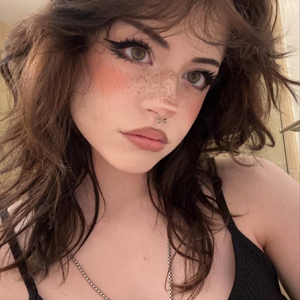 Hannah Owo looks xxx sex