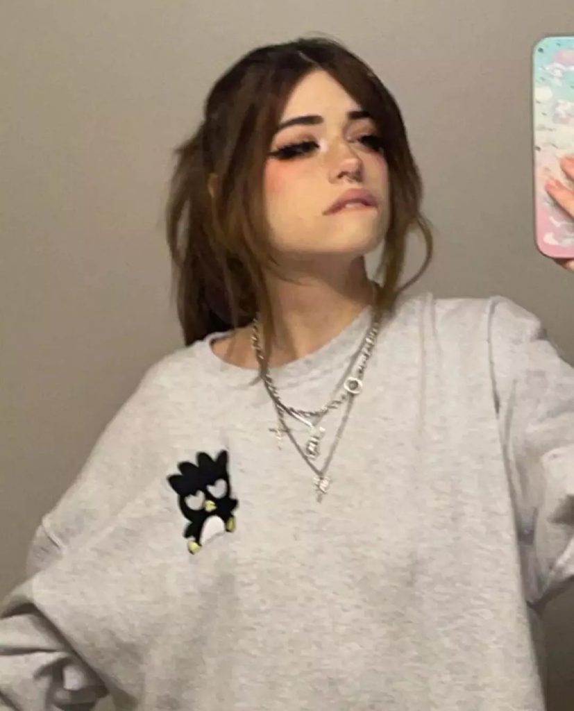 Hannah Owo modeling nudes